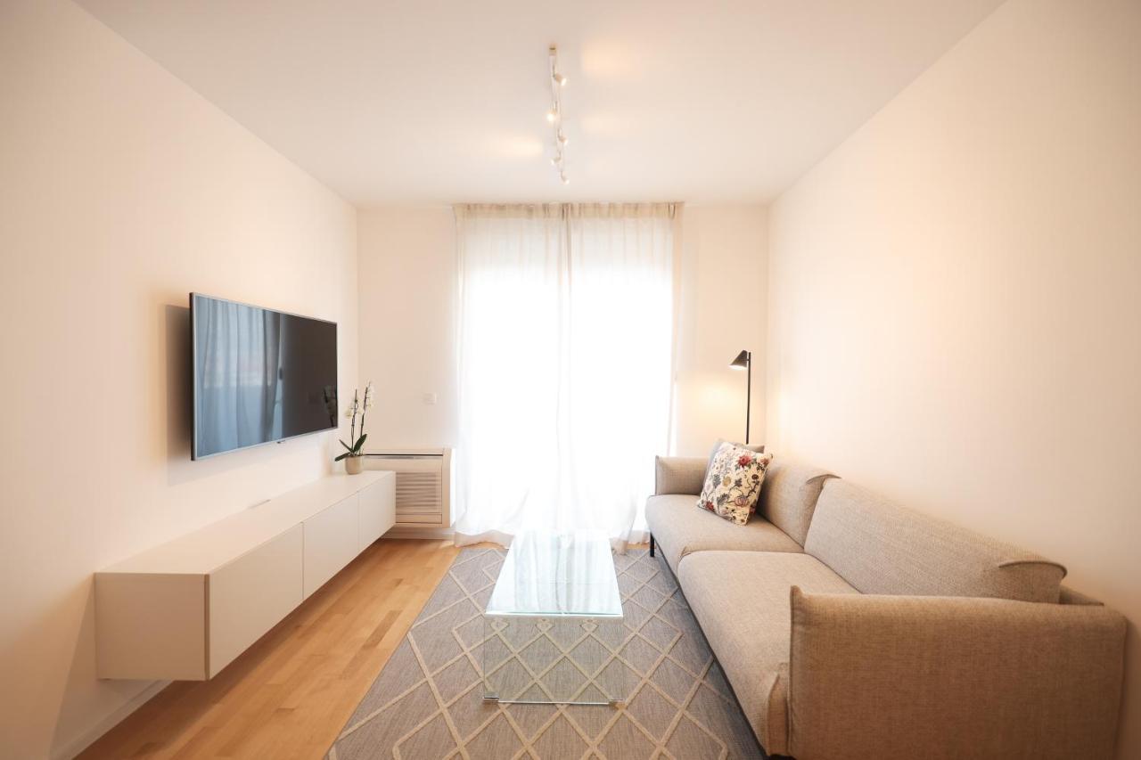 The City Block Apartment Zadar Exterior photo